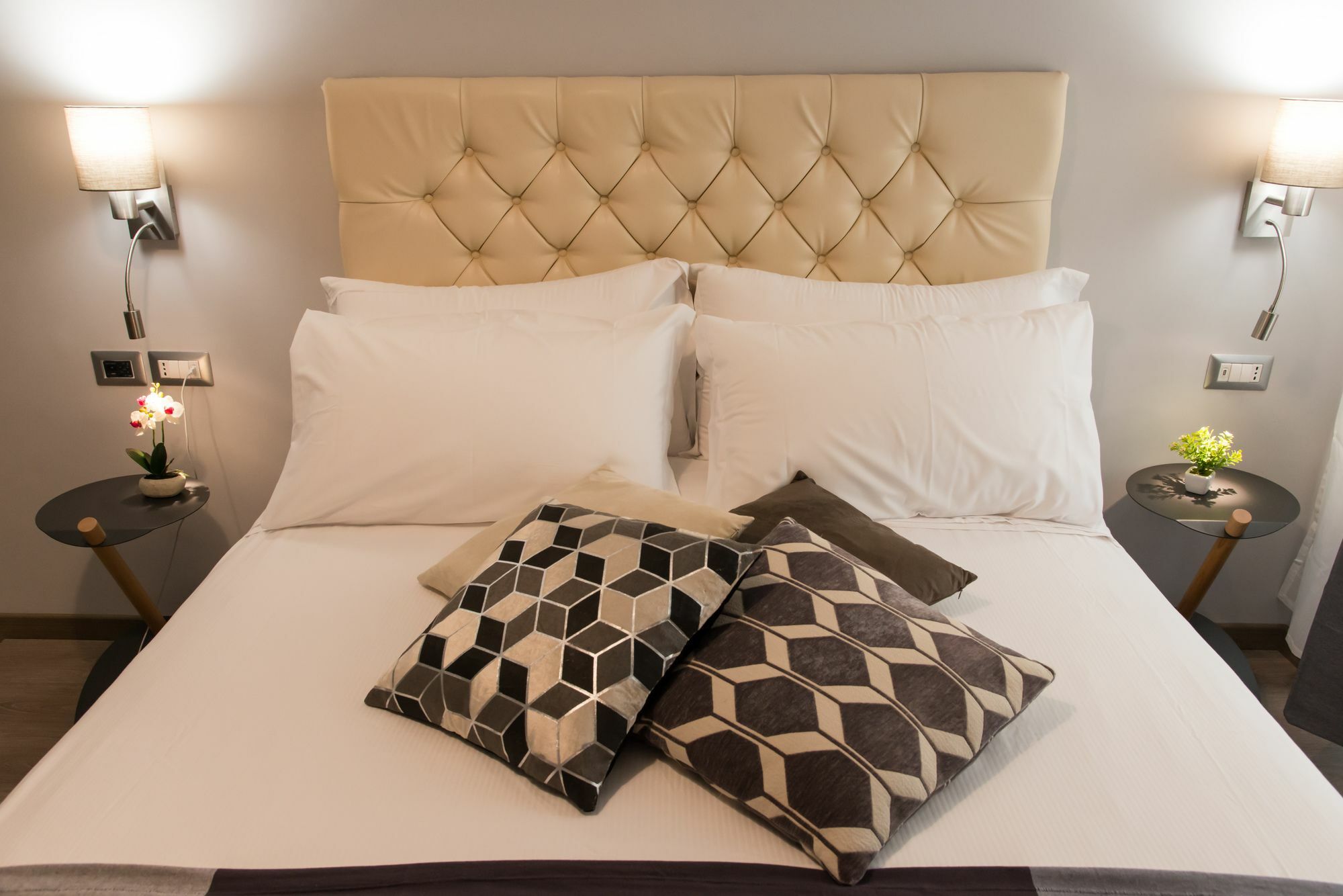Clementi 18 Suites Rome Exterior photo