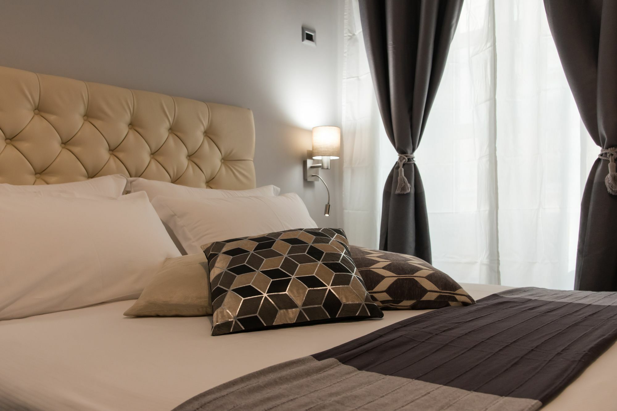 Clementi 18 Suites Rome Exterior photo