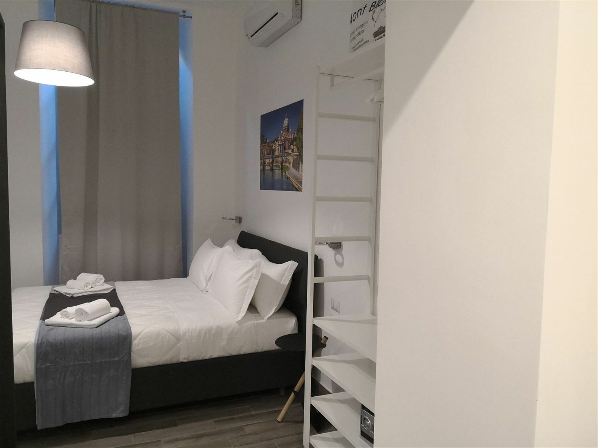 Clementi 18 Suites Rome Exterior photo