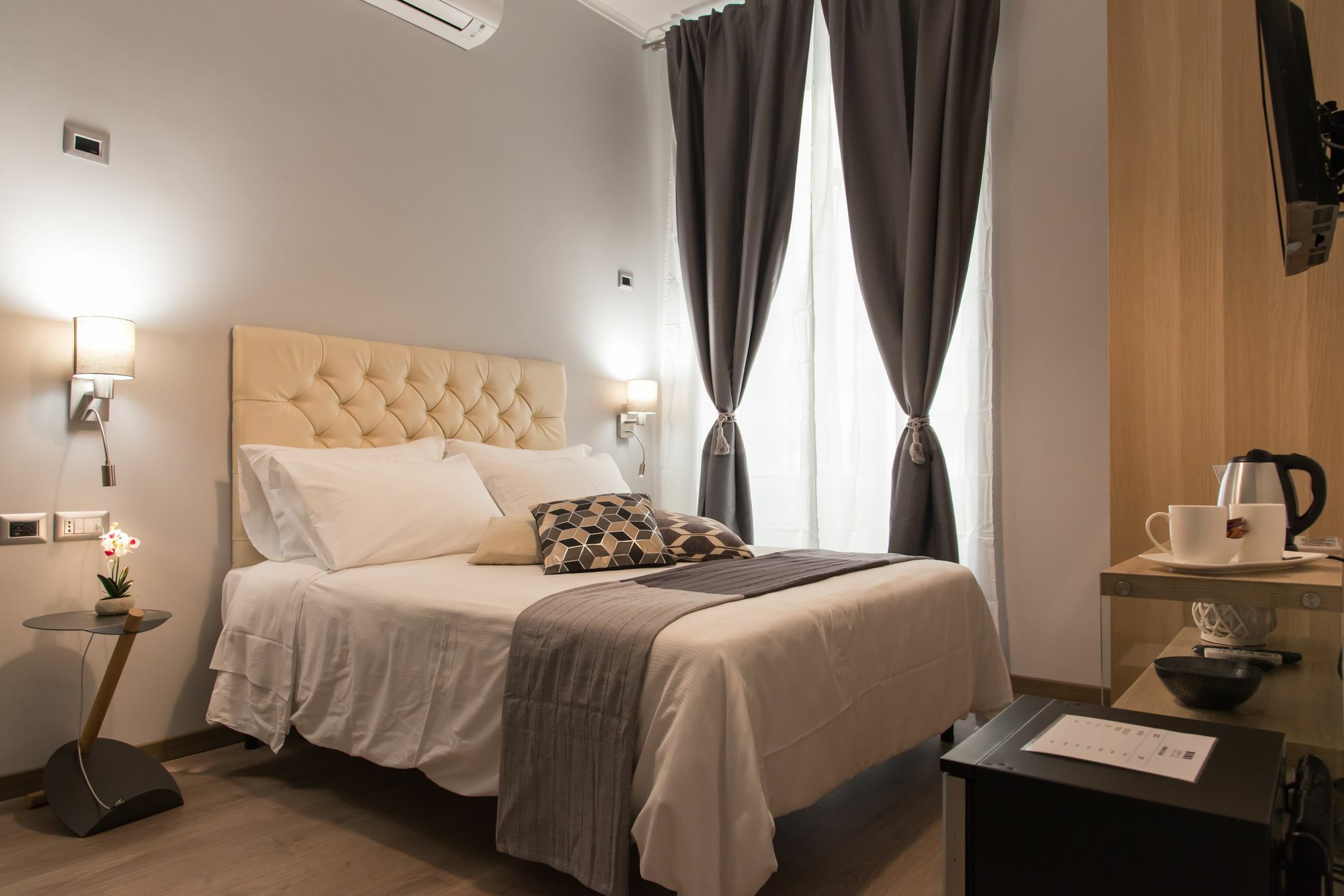 Clementi 18 Suites Rome Exterior photo